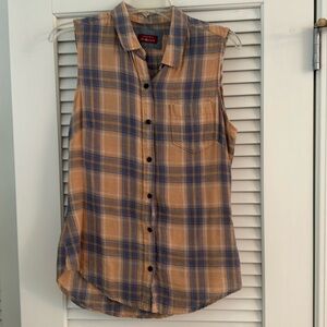 Jachs Girlfriend - Plaid tank button down